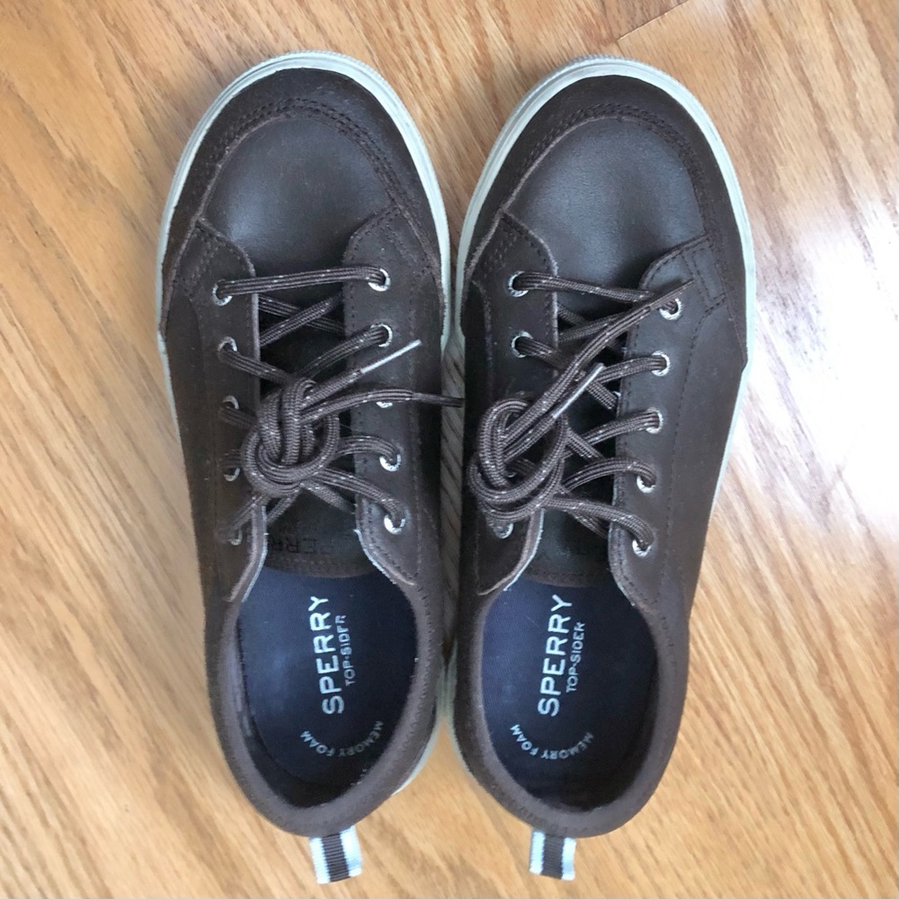 Sperry Sneakers Brown Leather Big Kids 4.5/Women’s 6-6.5